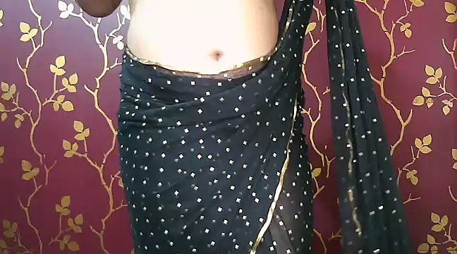 VR here 4U online show from February 2025 05:08:01 PM