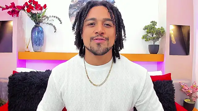 MikeEstevess online show from January 2025 06:35:01 AM