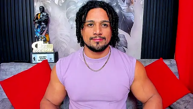 Snapshot of MikeEstevess chatting on March 2026 04:12:02 PM MikeEstevess online show from March 2026 04:12:02 PM
