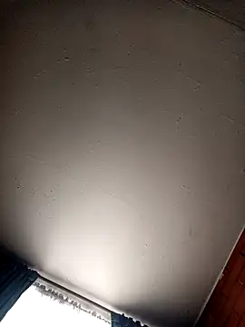 noniro80 online show from September 2025 08:00:02 PM