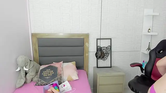 Kittytimberlake online show from February 2025 06:55:01 PM