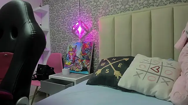 Kittytimberlake online show from February 2025 11:17:02 AM