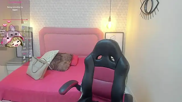 Kittytimberlake online show from October 2025 12:05:02 PM