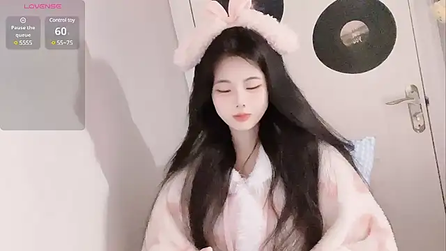 Qedgjwyz1 online show from February 2025 12:47:02 AM