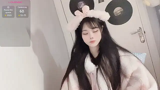 Qedgjwyz1 online show from February 2025 03:33:02 AM