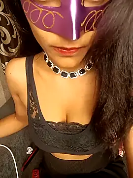 Snapshot of REVA_DARLING chatting on December 2024 05:31:01 PM REVA DARLING online show from December 2024 05:31:01 PM