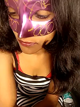 Snapshot of REVA_DARLING chatting on December 2024 03:53:02 PM REVA DARLING online show from December 2024 03:53:02 PM