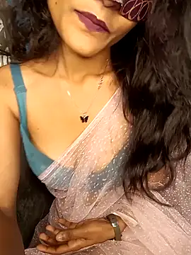 Snapshot of REVA_DARLING chatting on January 2025 02:19:01 PM REVA DARLING online show from January 2025 02:19:01 PM