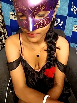 Snapshot of REVA_DARLING chatting on February 2025 12:16:01 PM REVA DARLING online show from February 2025 12:16:01 PM