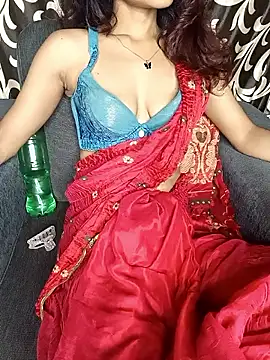 Snapshot of REVA_DARLING chatting on September 2025 02:55:02 AM REVA DARLING online show from September 2025 02:55:02 AM