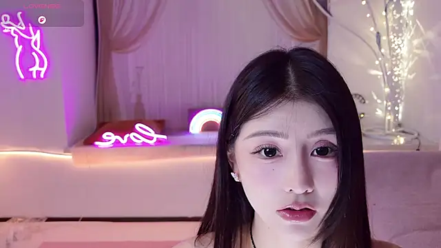 Snapshot of Momoever123456 chatting on April 2026 02:58:01 PM Momoever123456 online show from April 2026 02:58:01 PM