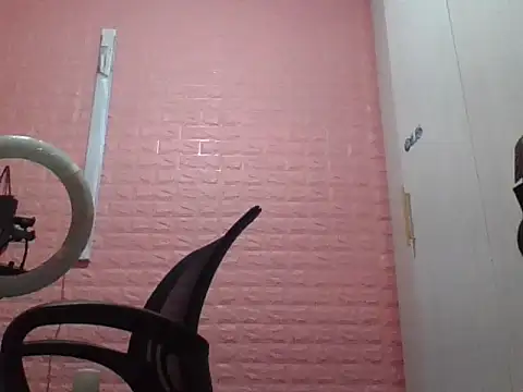 Destiny Desire online show from October 2025 03:35:02 PM