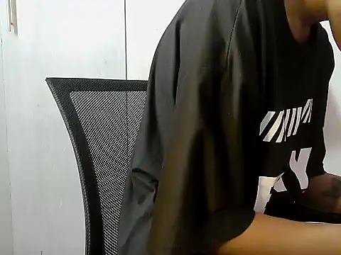 Destiny Desire online show from October 2025 04:53:02 PM