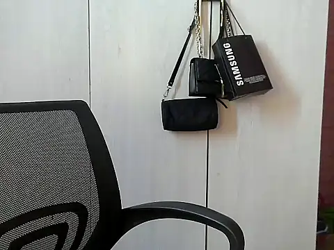 Destiny Desire online show from November 2025 08:47:02 AM