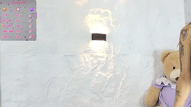 Snapshot of zorravioletta1 chatting on November 2025 11:43:01 AM zorravioletta1 online show from November 2025 11:43:01 AM