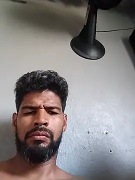 Snapshot of leogomesplus_69 chatting on October 2025 04:28:01 PM leogomesplus 69 online show from October 2025 04:28:01 PM