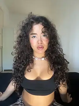 Snapshot of Marie_Rose chatting on October 2025 07:12:01 PM Marie Rose online show from October 2025 07:12:01 PM