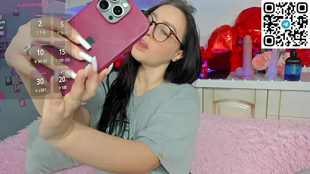 Kruela Eva online show from February 2025 11:36:02 PM