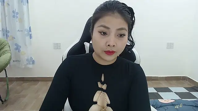 MiMi 0293 online show from November 2025 12:19:02 PM