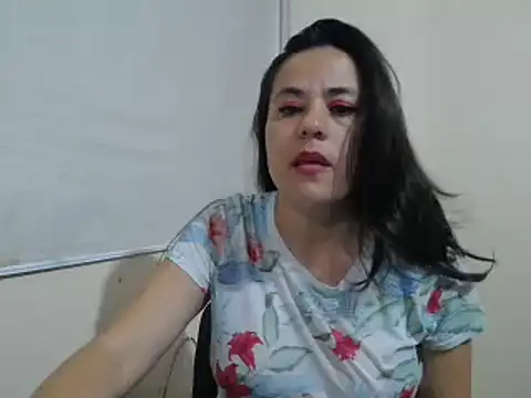 Snapshot of KAROLCANDY chatting on January 2025 11:27:02 PM KAROLCANDY online show from January 2025 11:27:02 PM