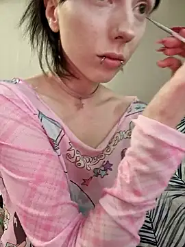 Snapshot of _Alice_0-0 chatting on May 2026 09:38:01 AM Alice 0-0 online show from May 2026 09:38:01 AM