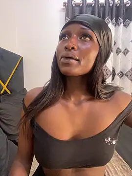 Curvixx online show from March 2025 01:05:01 AM