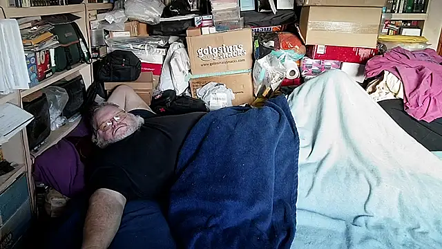 hadeszeuss2 online show from January 2026 02:54:02 PM