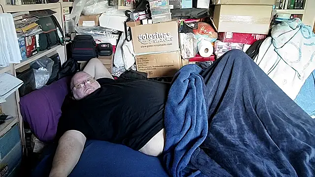 hadeszeuss2 online show from February 2026 02:46:02 PM