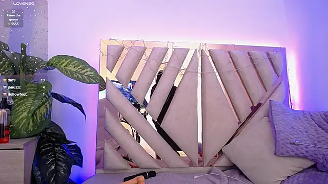 Snapshot of Camille_jhonson chatting on March 2025 04:56:02 PM Camille jhonson online show from March 2025 04:56:02 PM