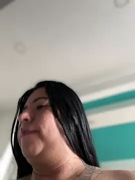 Snapshot of Devilsweet17 chatting on March 2026 01:58:01 PM Devilsweet17 online show from March 2026 01:58:01 PM