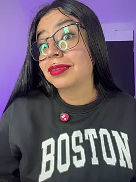 Devilsweet17 online show from May 2026 07:33:01 PM