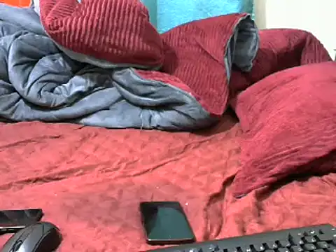 Snapshot of Creamy_dolly chatting on December 2024 01:18:01 AM Creamy dolly online show from December 2024 01:18:01 AM