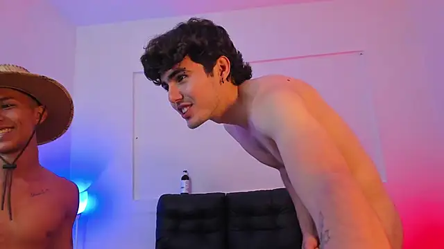 interracial wallen online show from January 2025 05:10:02 AM