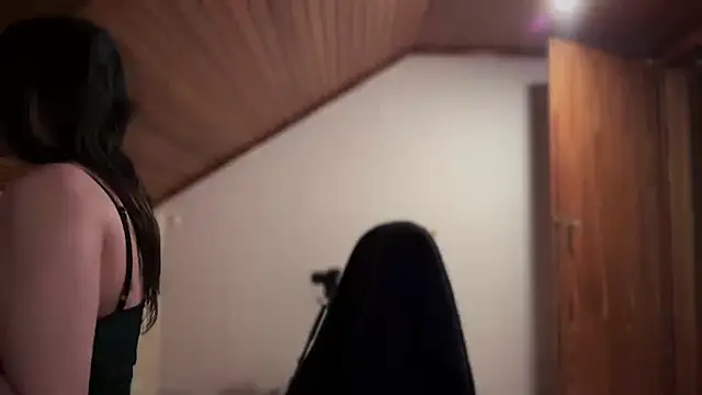 JeSuisUnTapin online show from February 2025 11:16:02 PM