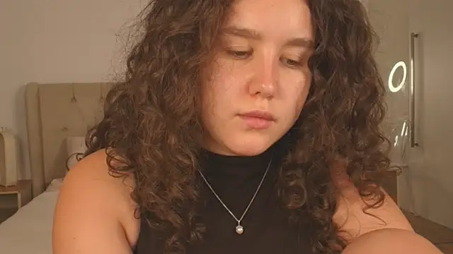 Ariella Sol online show from March 2026 02:15:01 AM