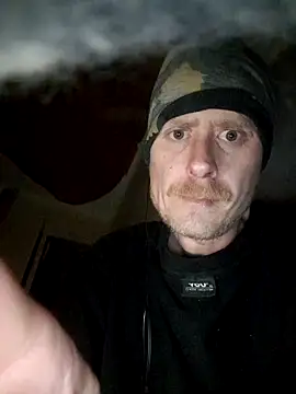 Fred2851 online show from March 2025 03:54:02 AM