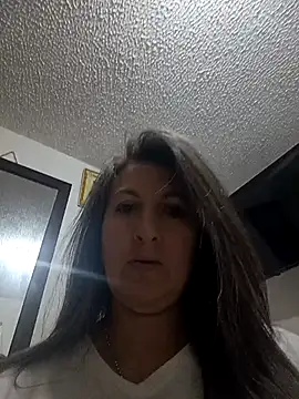 Snapshot of any_mour chatting on March 2025 11:31:02 AM any mour online show from March 2025 11:31:02 AM