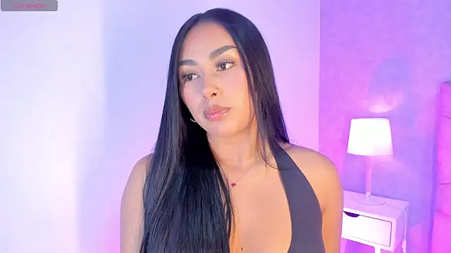 Snapshot of Cameliaa_Smiith chatting on May 2026 04:50:02 AM Cameliaa Smiith online show from May 2026 04:50:02 AM