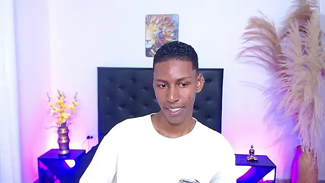 maiki18  online show from October 2025 08:54:02 PM