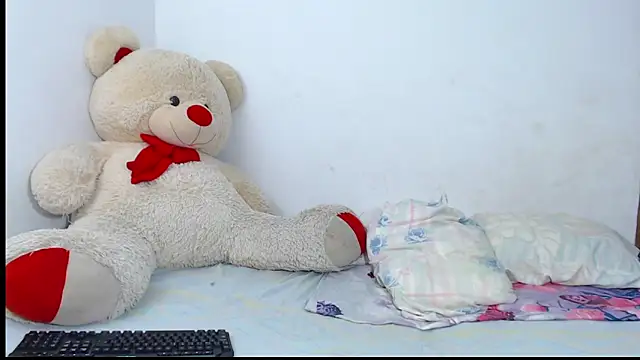 Snapshot of keelly_richaardson1 chatting on April 2026 11:02:01 PM keelly richaardson1 online show from April 2026 11:02:01 PM