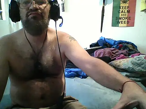 Snapshot of LECHEBALLS chatting on September 2025 09:59:02 PM LECHEBALLS online show from September 2025 09:59:02 PM