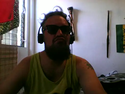 Snapshot of LECHEBALLS chatting on April 2026 05:00:01 PM LECHEBALLS online show from April 2026 05:00:01 PM
