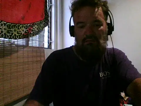 Snapshot of LECHEBALLS chatting on April 2026 11:22:02 PM LECHEBALLS online show from April 2026 11:22:02 PM