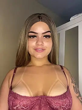 Lolacavalona online show from December 2024 02:00:02 PM