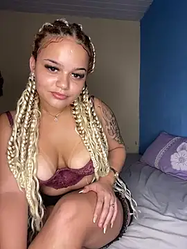 Lolacavalona online show from January 2025 11:49:02 PM