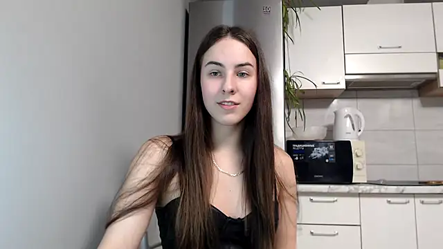 Snapshot of SierraSky_ chatting on January 2025 06:16:02 PM SierraSky online show from January 2025 06:16:02 PM