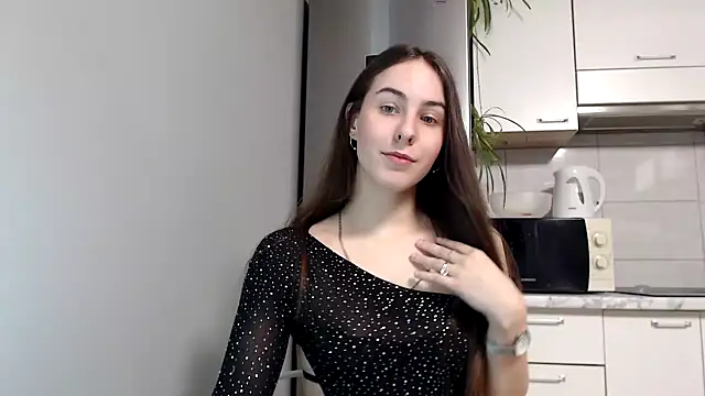 Snapshot of SierraSky_ chatting on February 2025 06:24:01 PM SierraSky online show from February 2025 06:24:01 PM