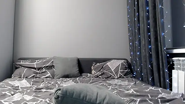 Snapshot of SierraSky_ chatting on March 2025 09:16:01 PM SierraSky online show from March 2025 09:16:01 PM