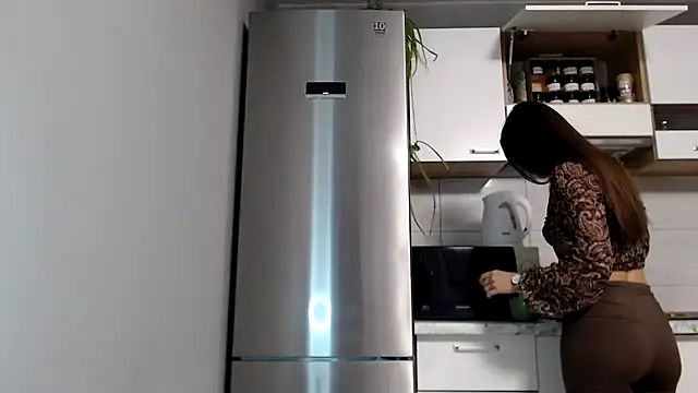 Snapshot of SierraSky_ chatting on September 2025 05:07:01 PM SierraSky online show from September 2025 05:07:01 PM