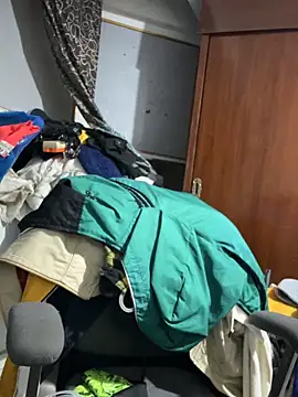 jperezofficial1 online show from December 2025 06:20:01 AM